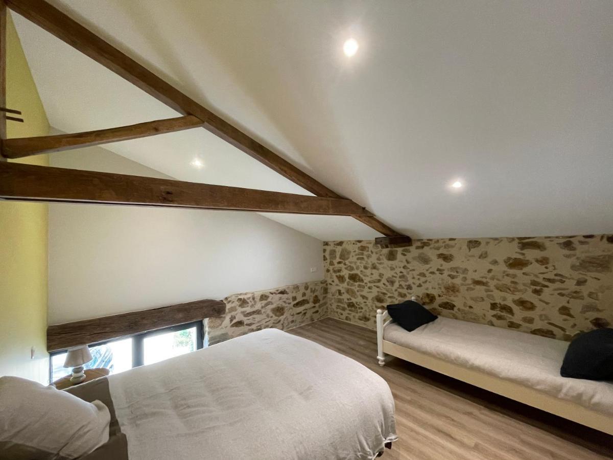 Gite De La Foye - Le Jasmin Combrand Bagian luar foto
