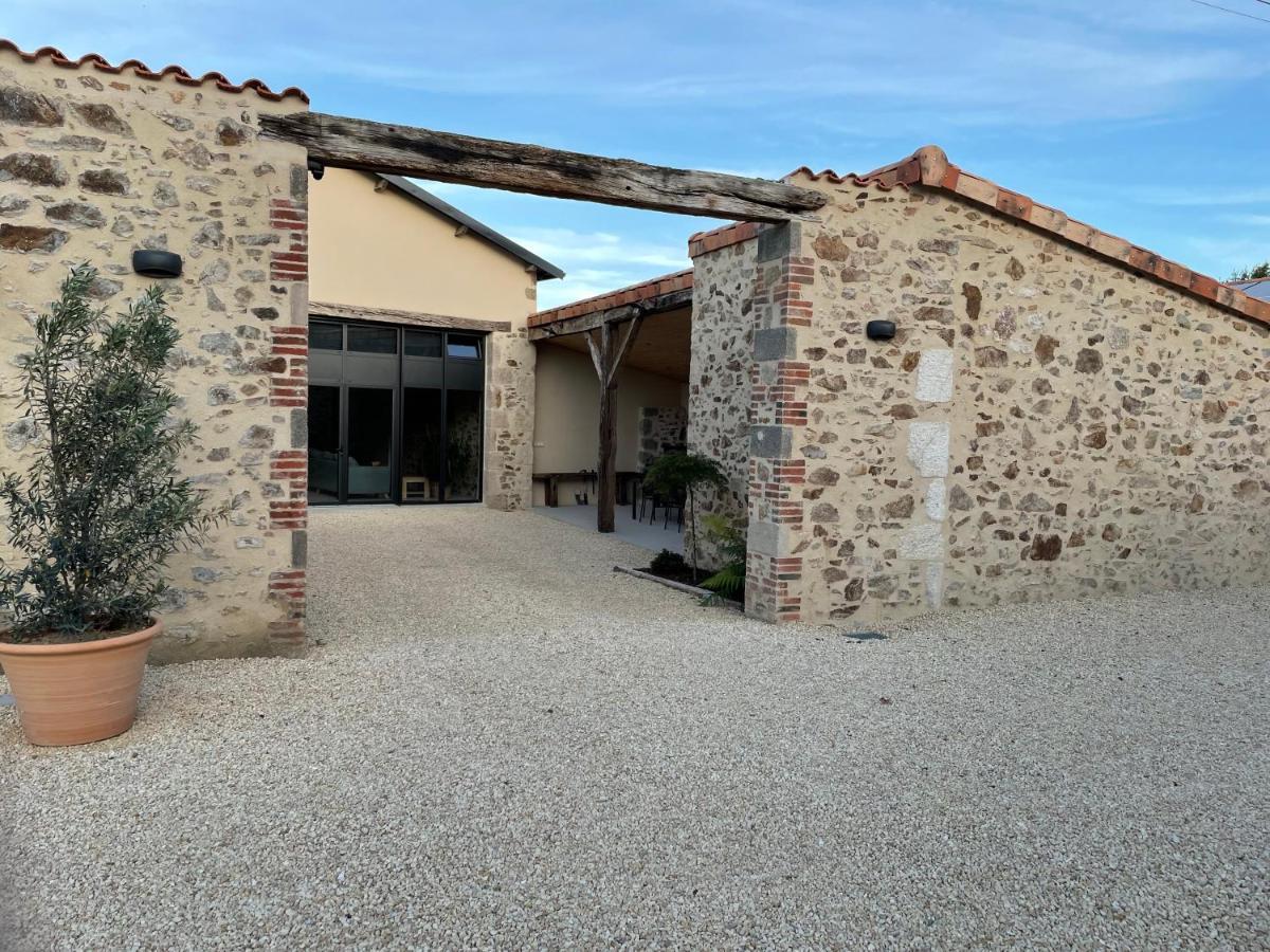 Gite De La Foye - Le Jasmin Combrand Bagian luar foto